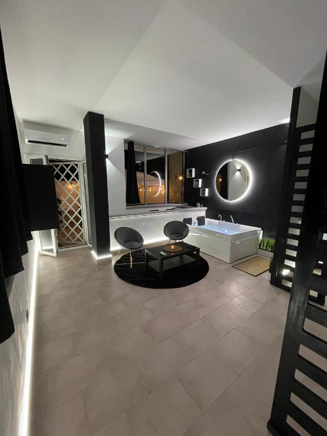 Central Wellness Suite Bari Exterior photo